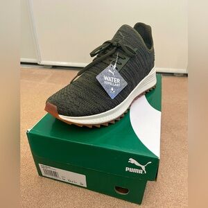 Mens Puma Avid Repellent Sneakers NWT